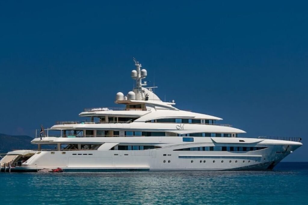 MIMTEE for charter, profile view