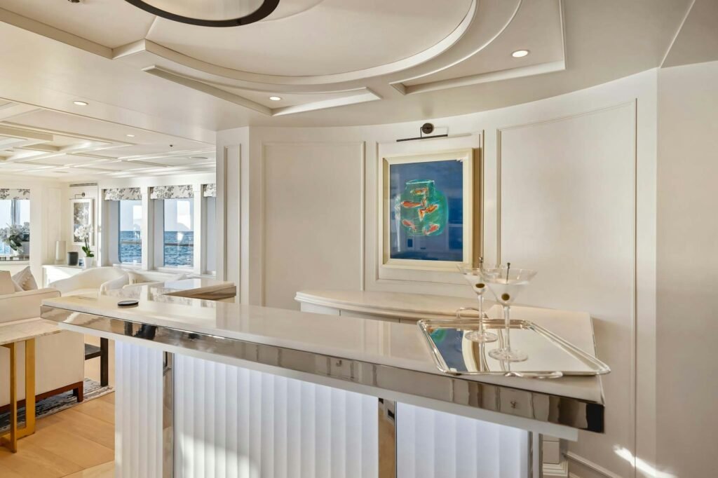 MOSAIQUE salon bar