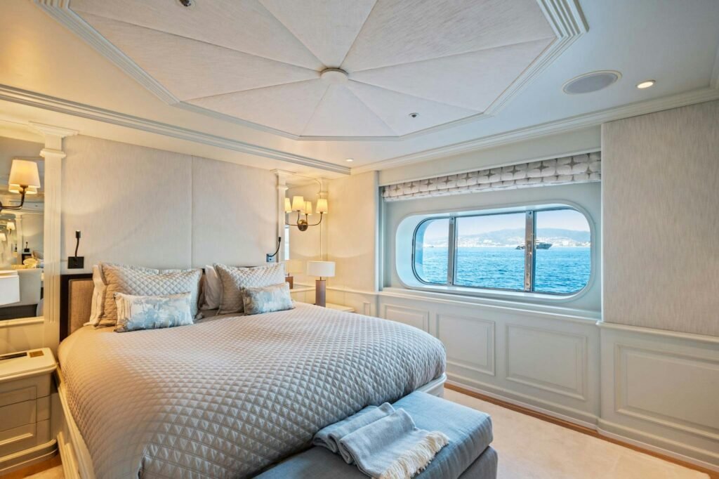 MOSAIQUE VIP stateroom