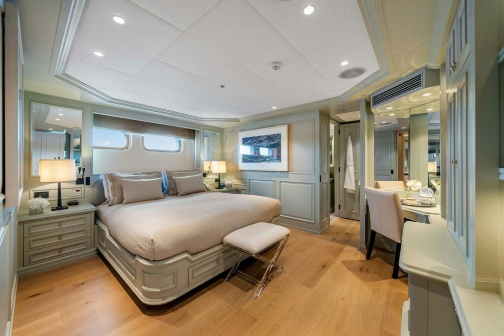MOSAIQUE guest stateroom
