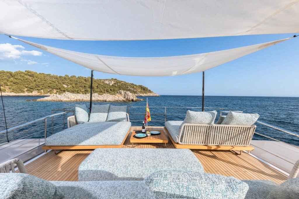 30m Ferretti yacht charter, profile view at sea