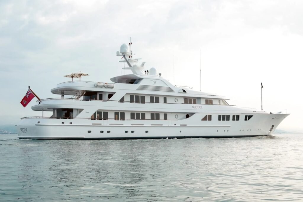 Martinique 450,000 euro charter yacht