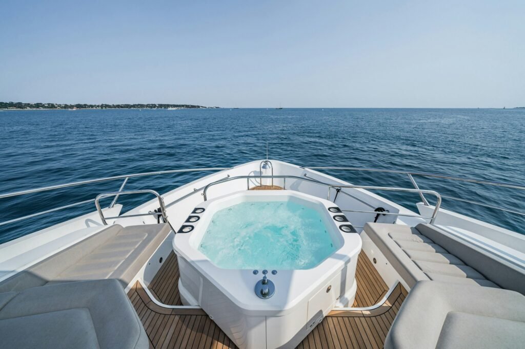 NOROADER sundeck Jacuzzi