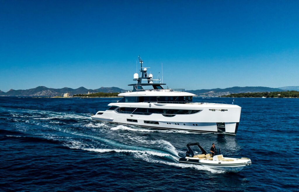 Northern Escape Yacht for charter 2