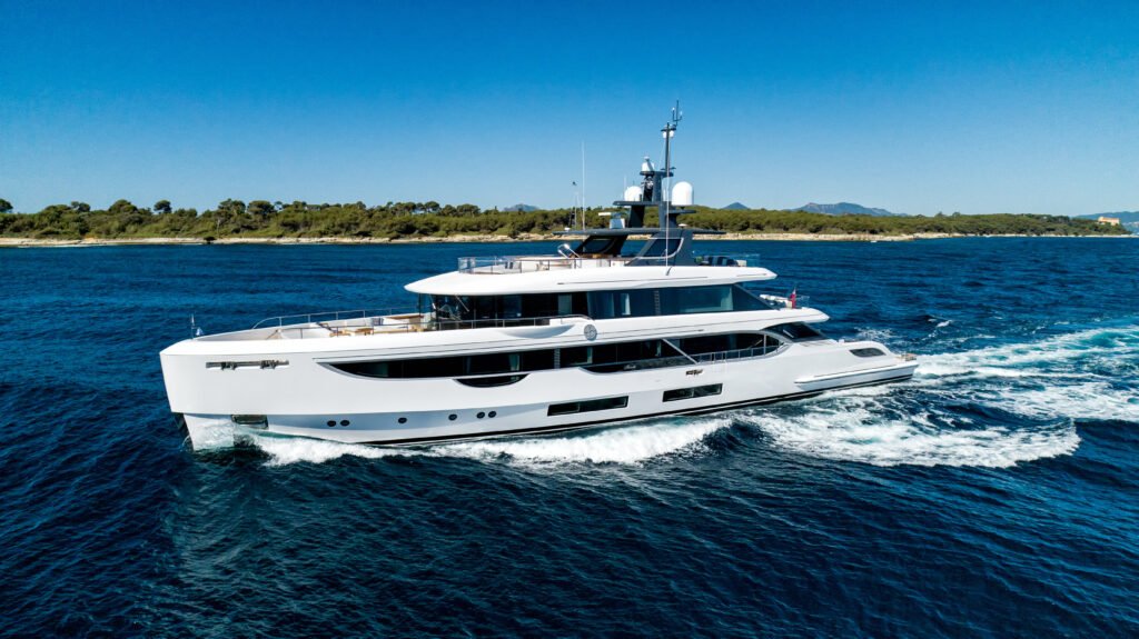 Northern Escape Yacht for charter 3