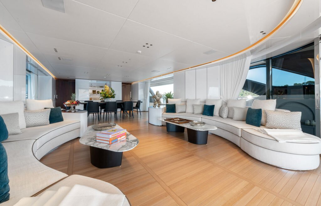 Northern Escape Yacht for charter 4