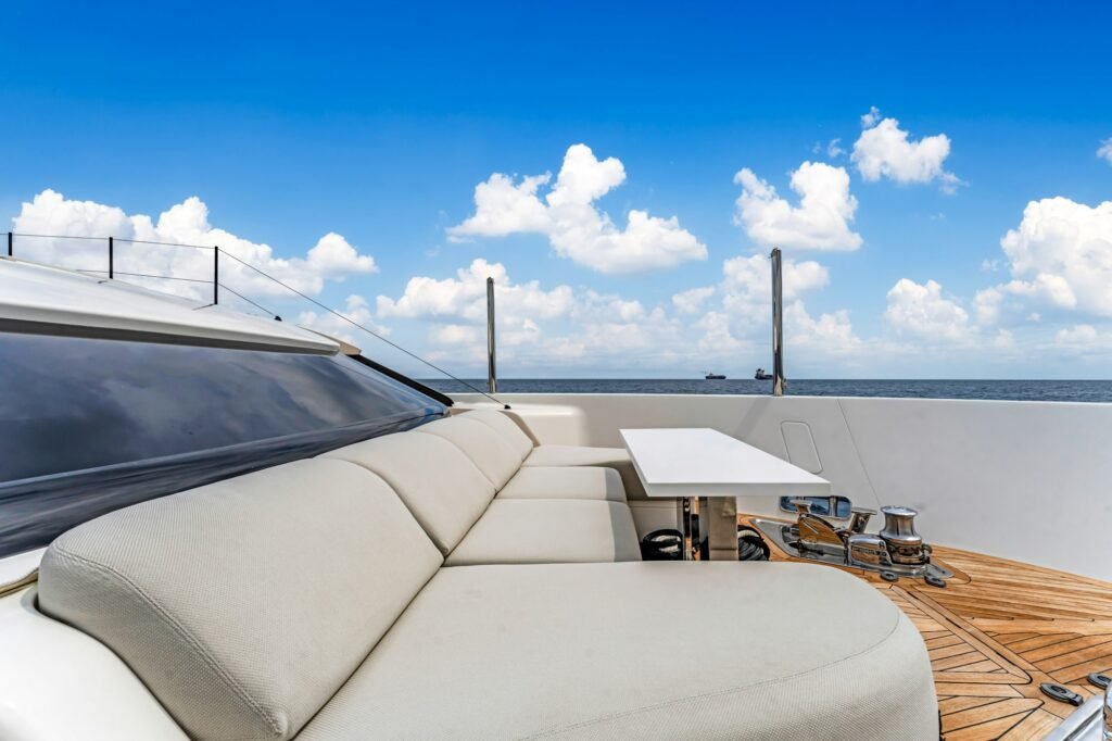 NOTYNOG foredeck sunpads and seating