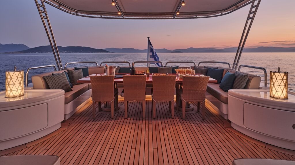 OASIS, 47-metre ISA charter yacht (view 70)