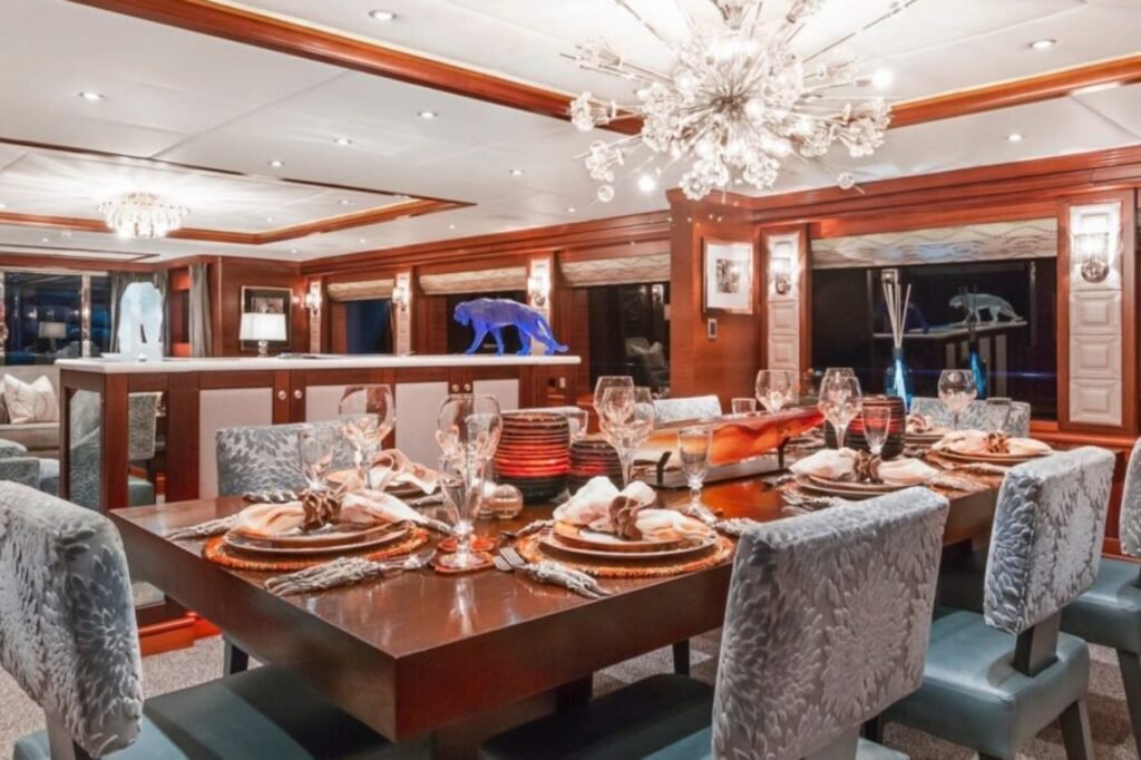 OCEAN CLUB salon