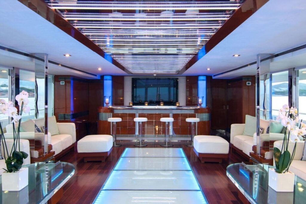 O'NATALINA aft deck