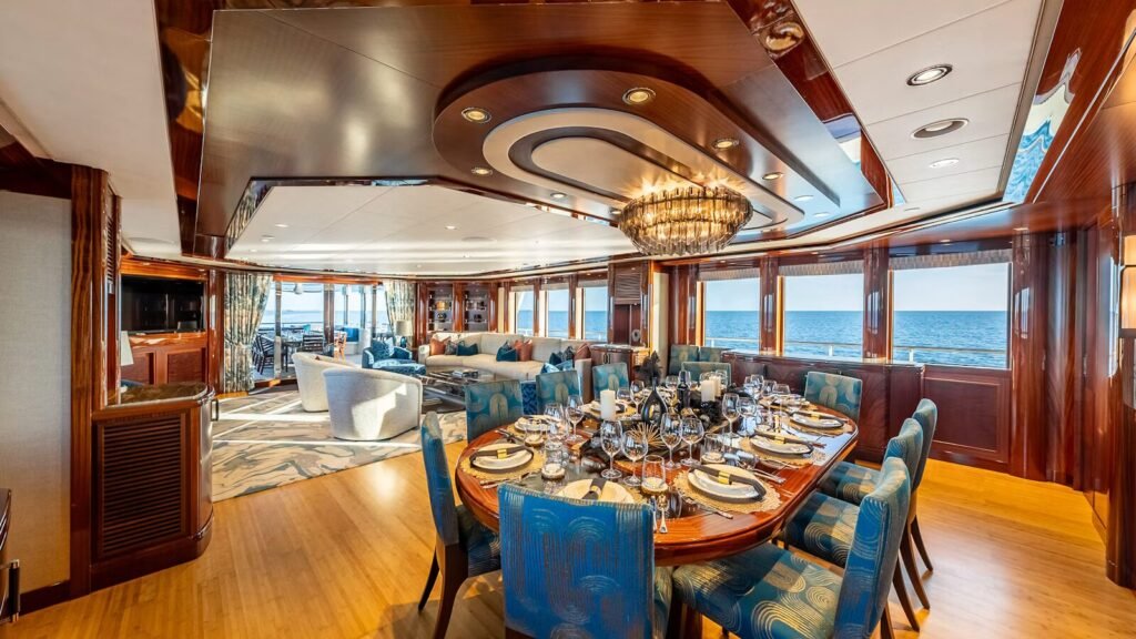 Valinor Formal Dining