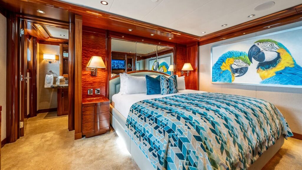 Valinor Lower Deck Cabins
