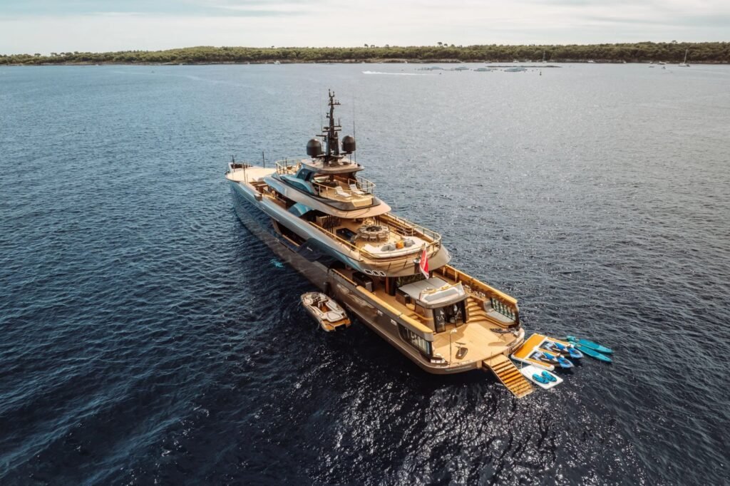 Croatia yacht charter exterior and swim platform