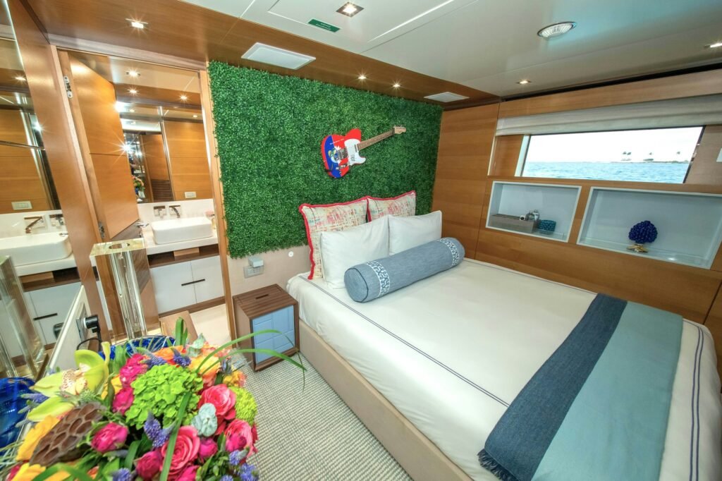 REHAB twin cabin