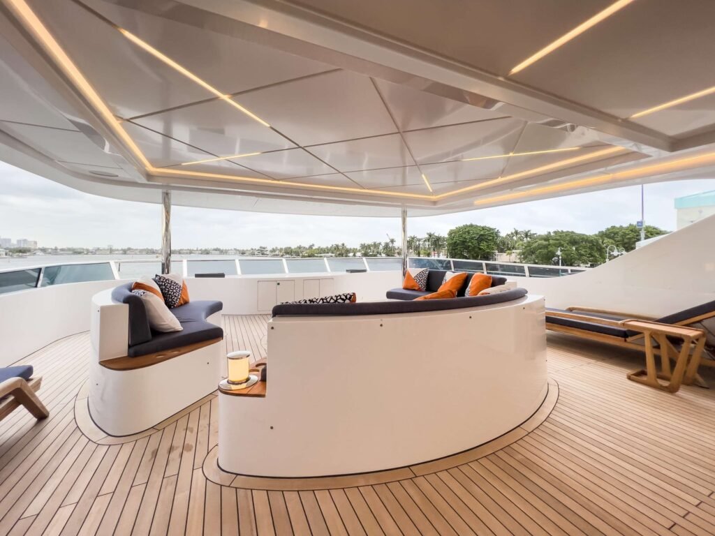 Rising Dawn Yacht for charter 3