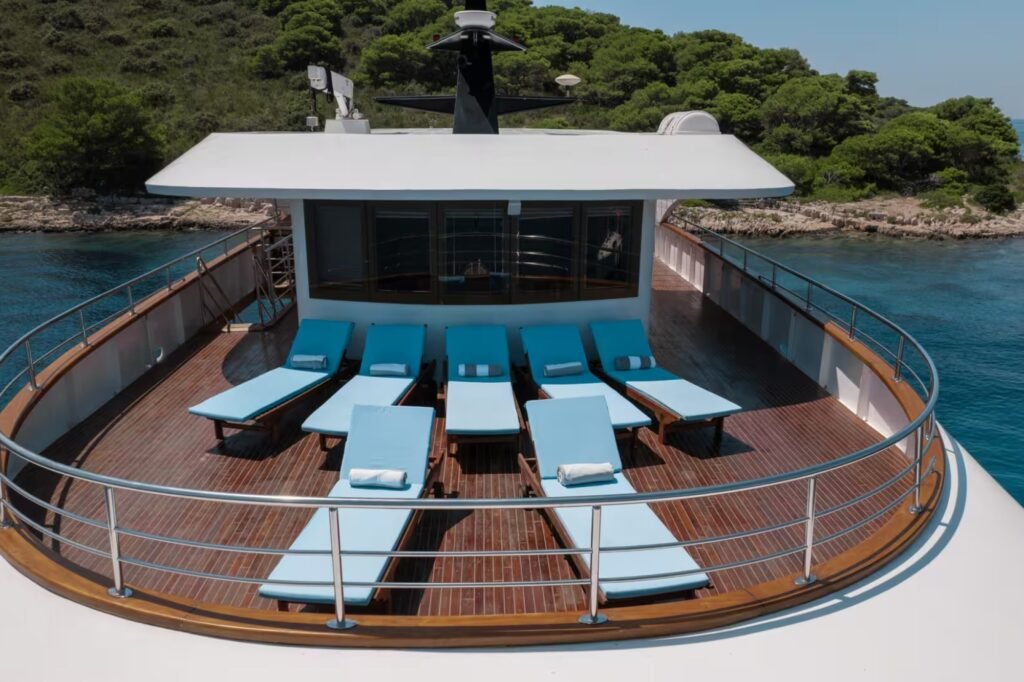 santorini-family yacht charter, exterior at anchor