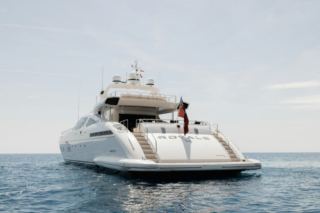 ROYALE X main deck aft