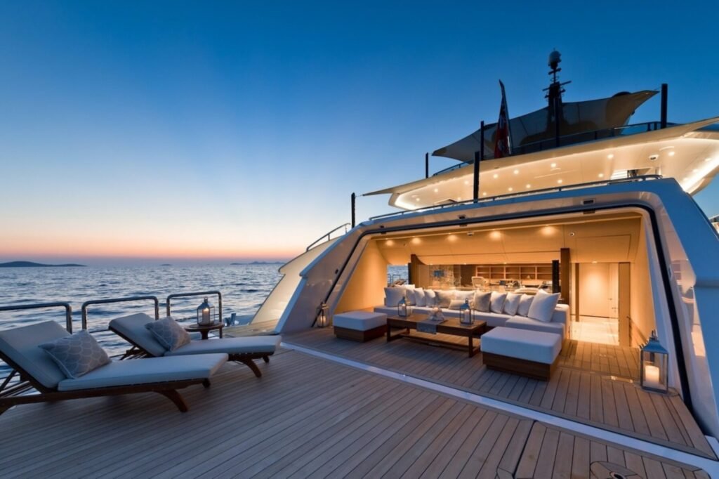 SAMURAI exterior deck