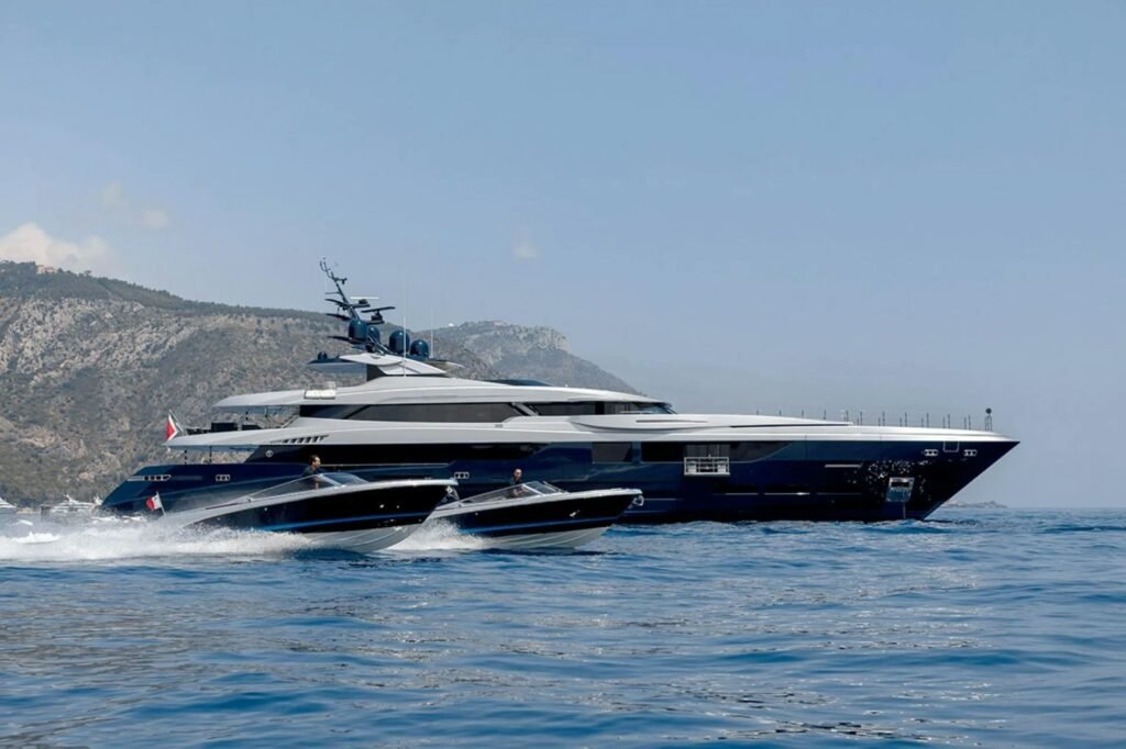 SARASTAR exterior deck