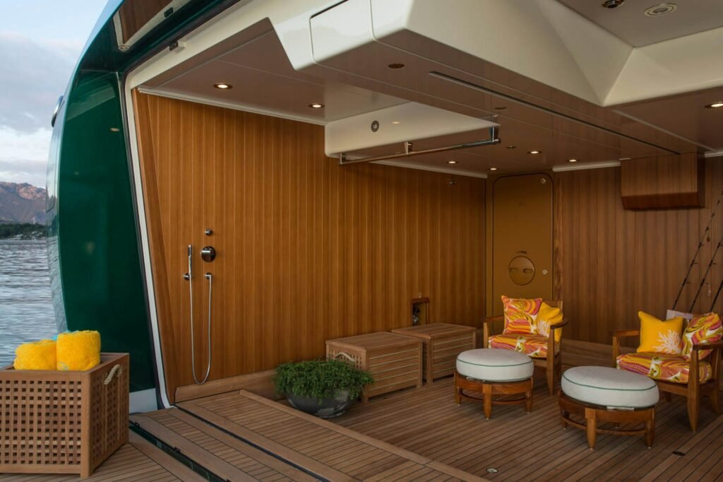 Luxury Harbour Island yacht charter, aft deck and swim platform