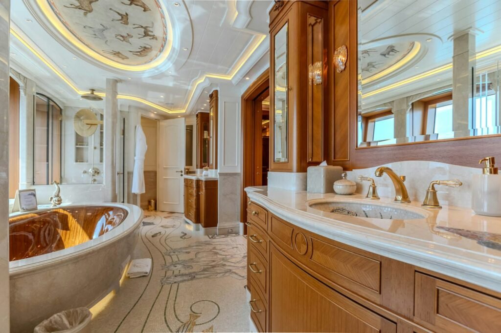 SEA OWL master bathroom detail