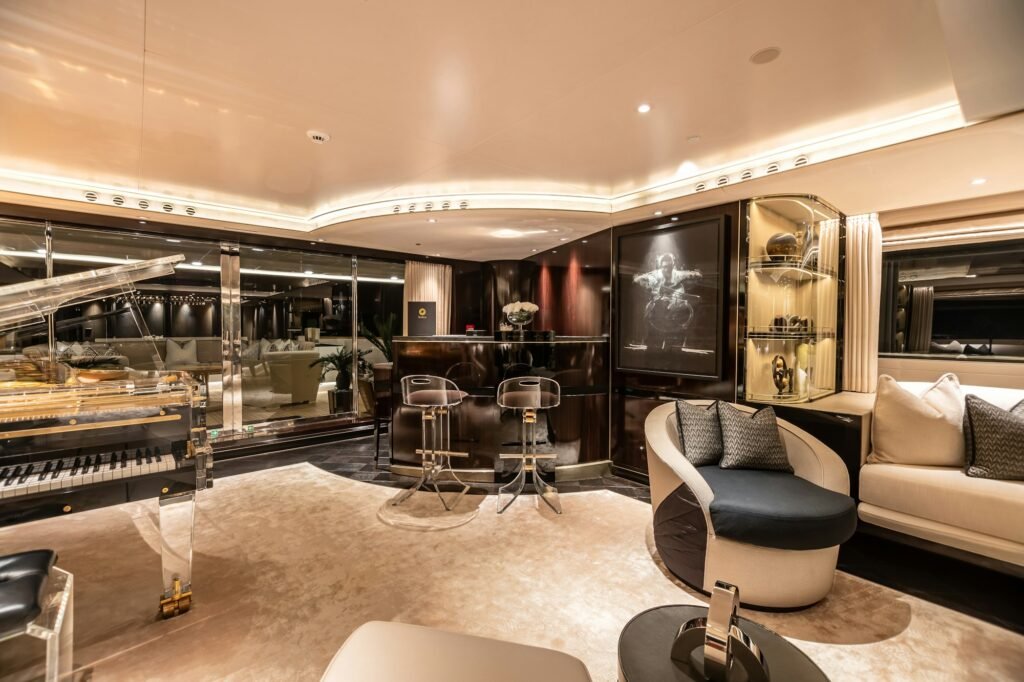 SEALION salon overview