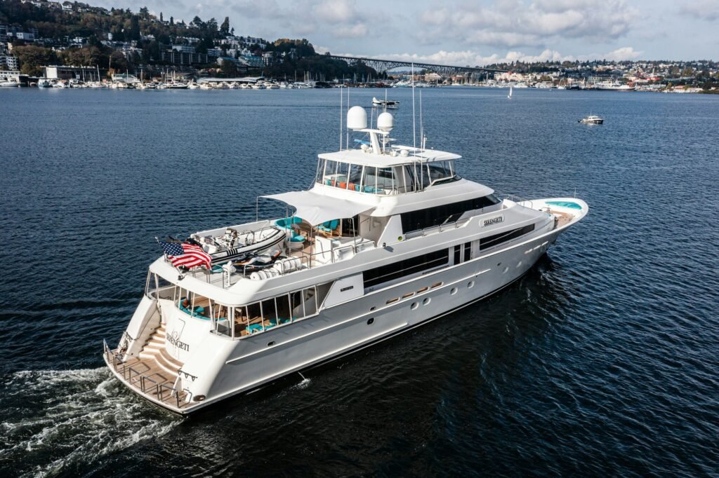 Serengeti Yacht for charter 4