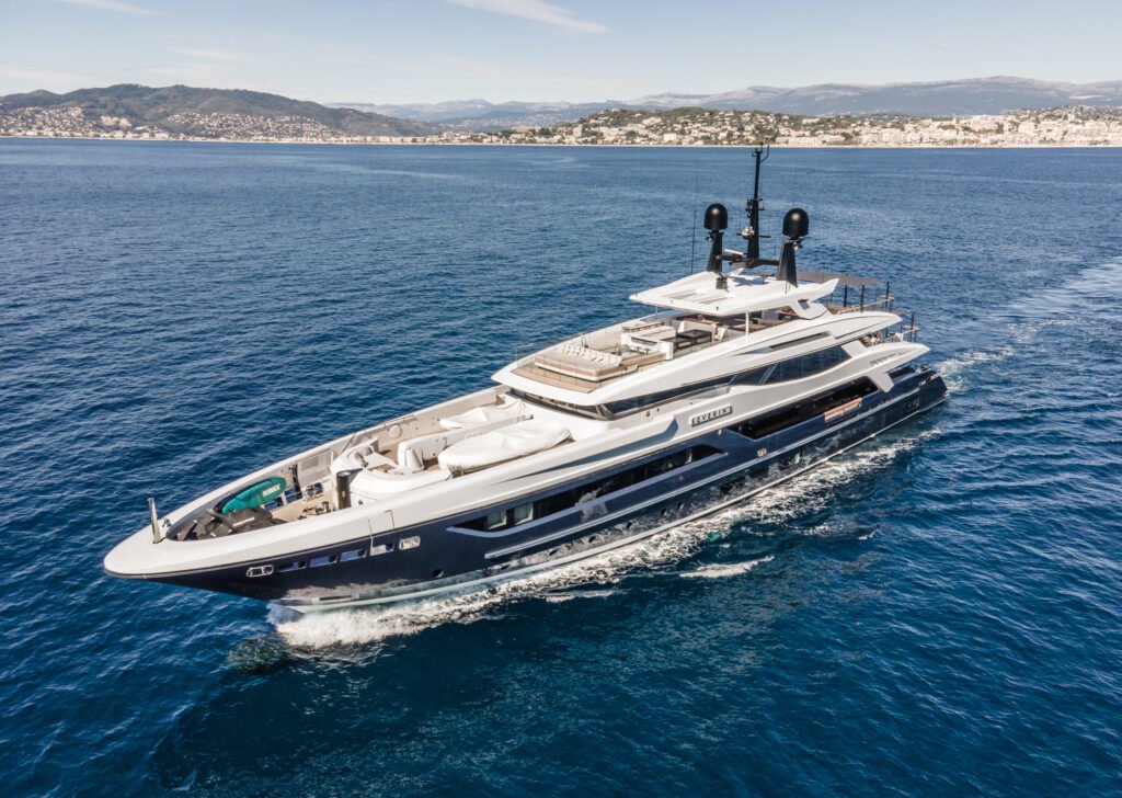 Severins Yacht for charter 6