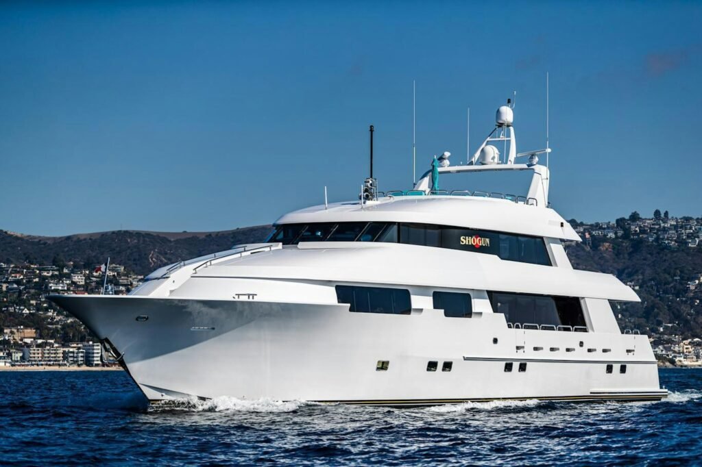 SHOGUN for charter, profile view