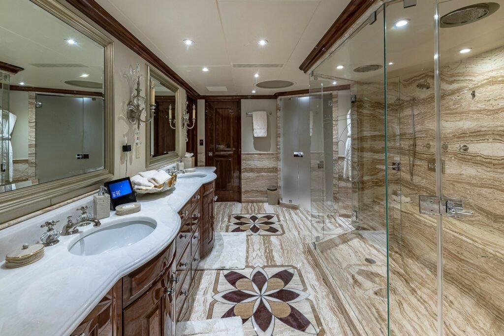SILVER LINING bathroom