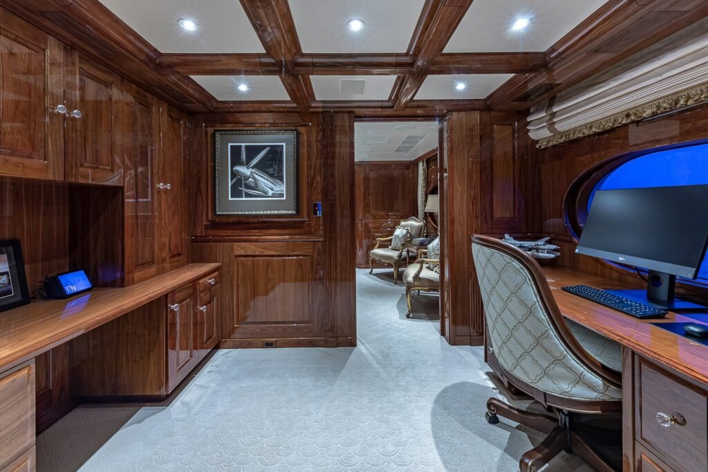 SILVER LINING master stateroom
