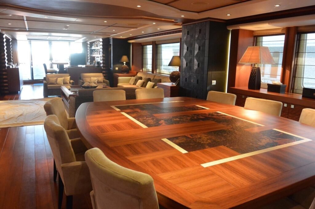 SIROCCO dining