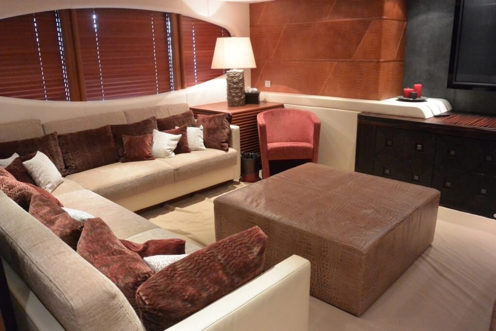 SIROCCO lounge