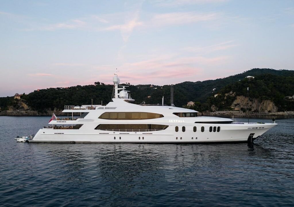 Skyfall Yacht for charter 1