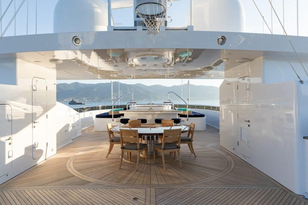 Skyfall Yacht for charter 4