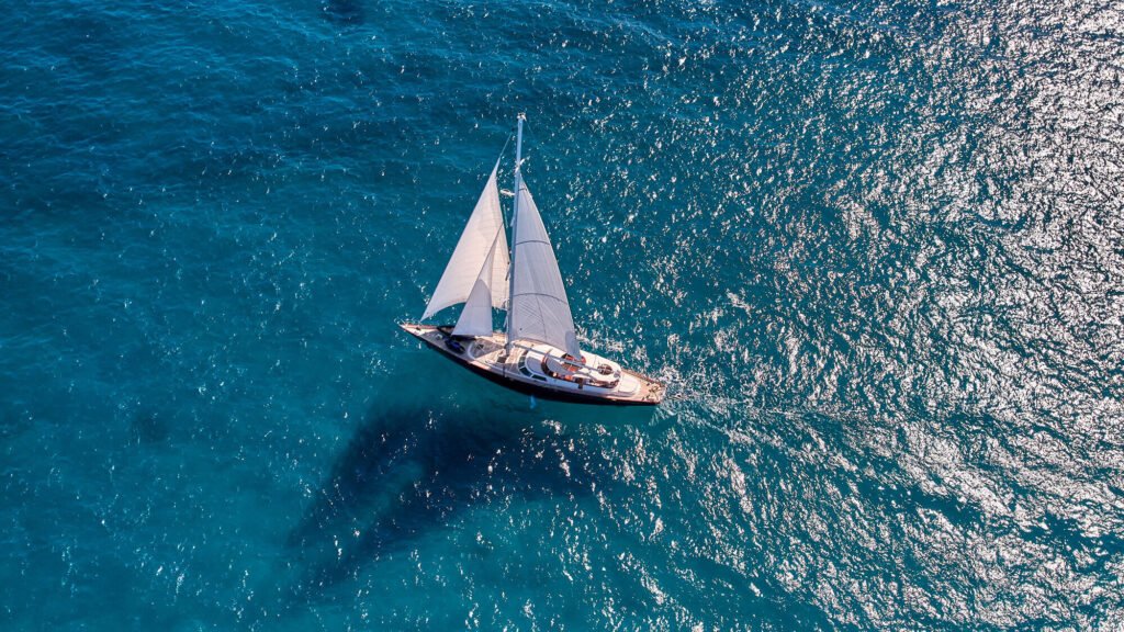 Perini Navi sailing yacht charter Saint Martin, exterior profile under sail