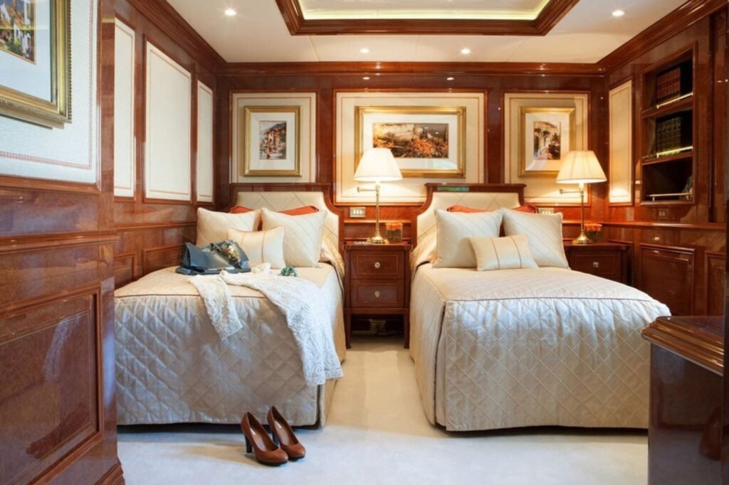 ST DAVID guest cabin