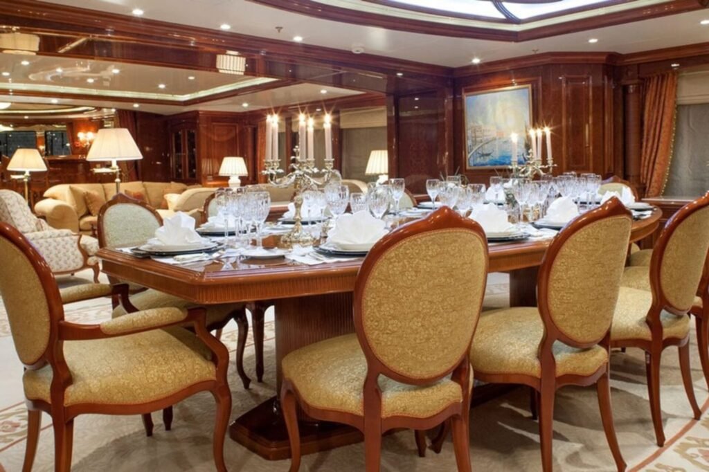 ST DAVID dining