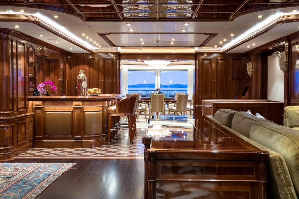STARFIRE bridge deck saloon