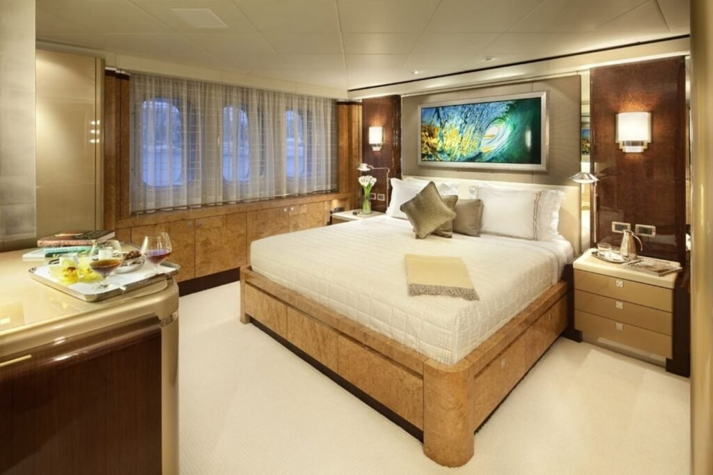 SYCARA V master suite