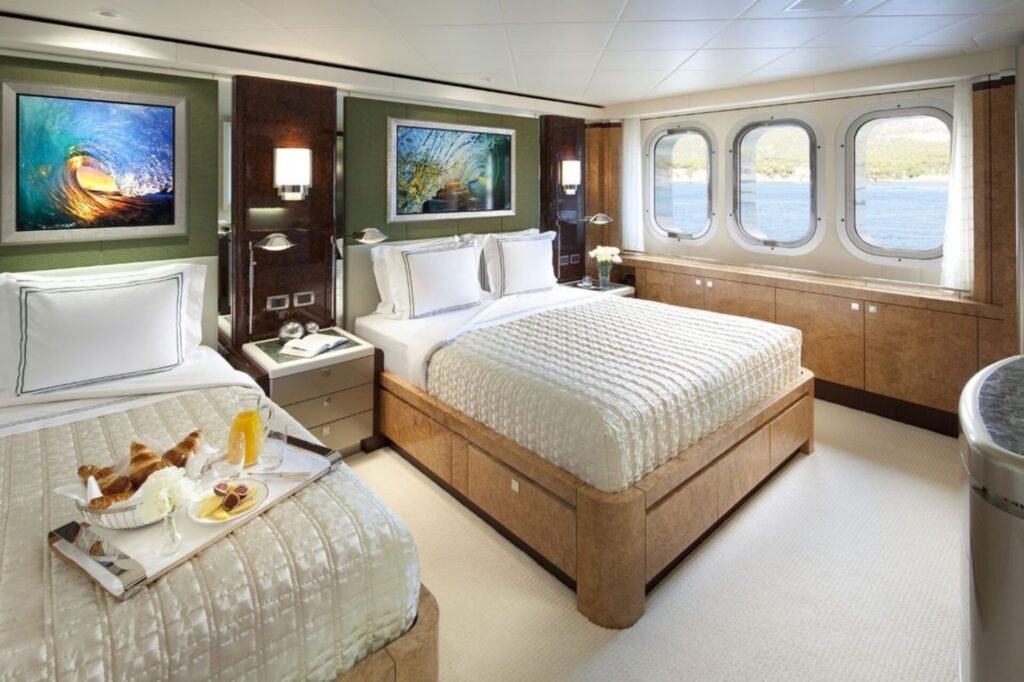 SYCARA V VIP cabin