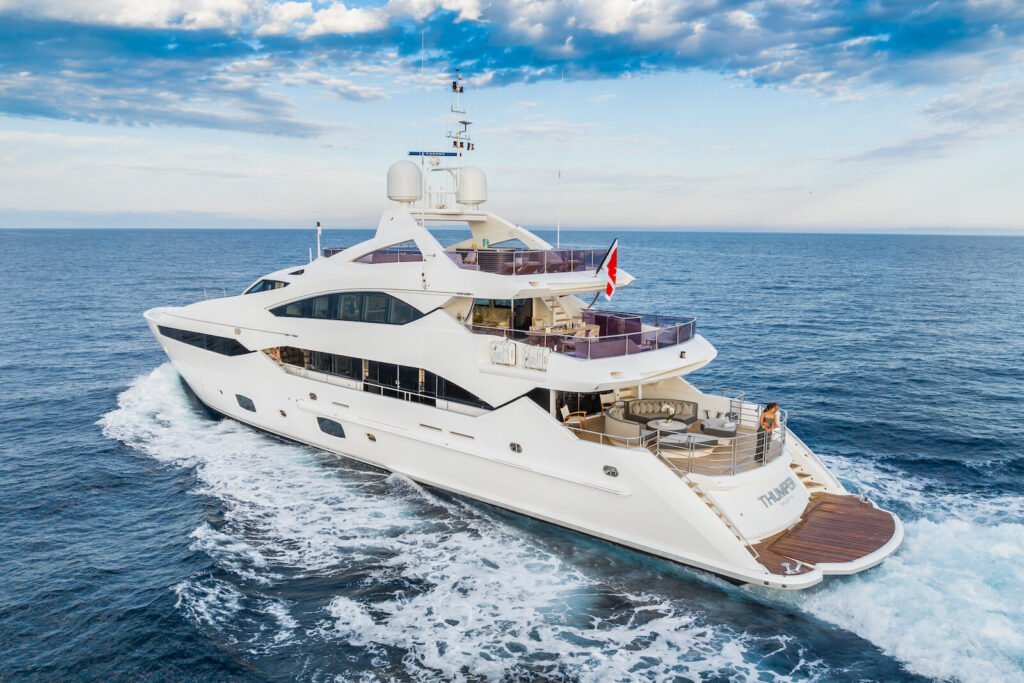 Thumper Yacht for charter 1