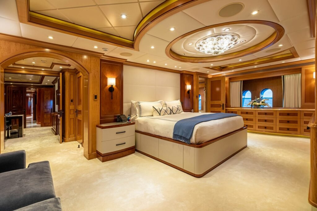 UNBRIDLED master stateroom