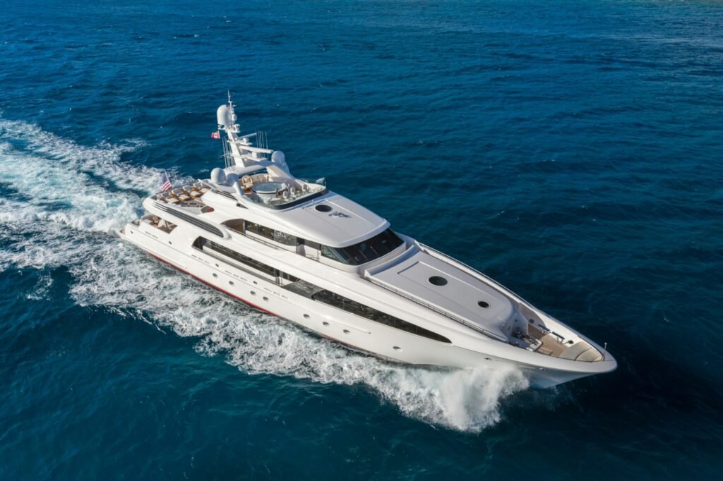 USHER for charter, profile view