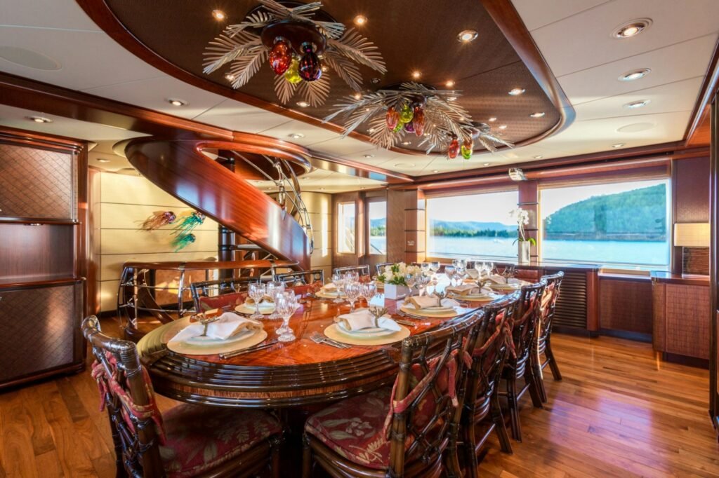 USHER formal dining