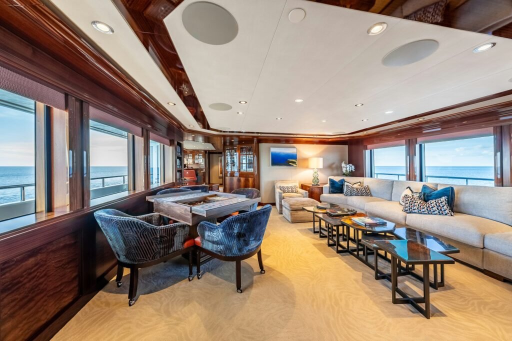 VALINOR skylounge