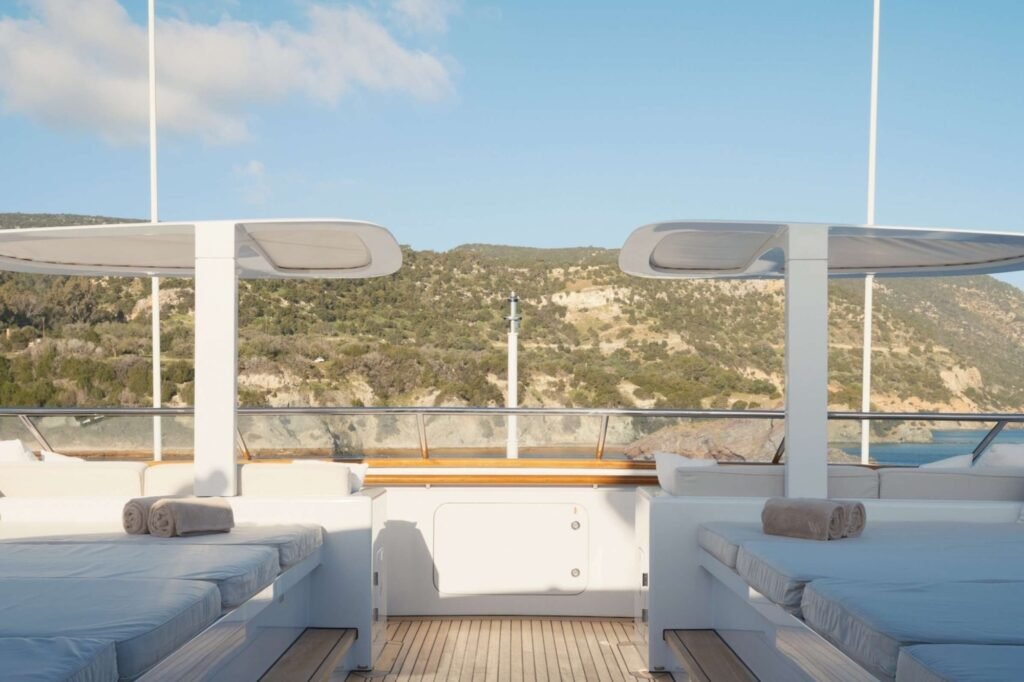 VASSA exterior deck