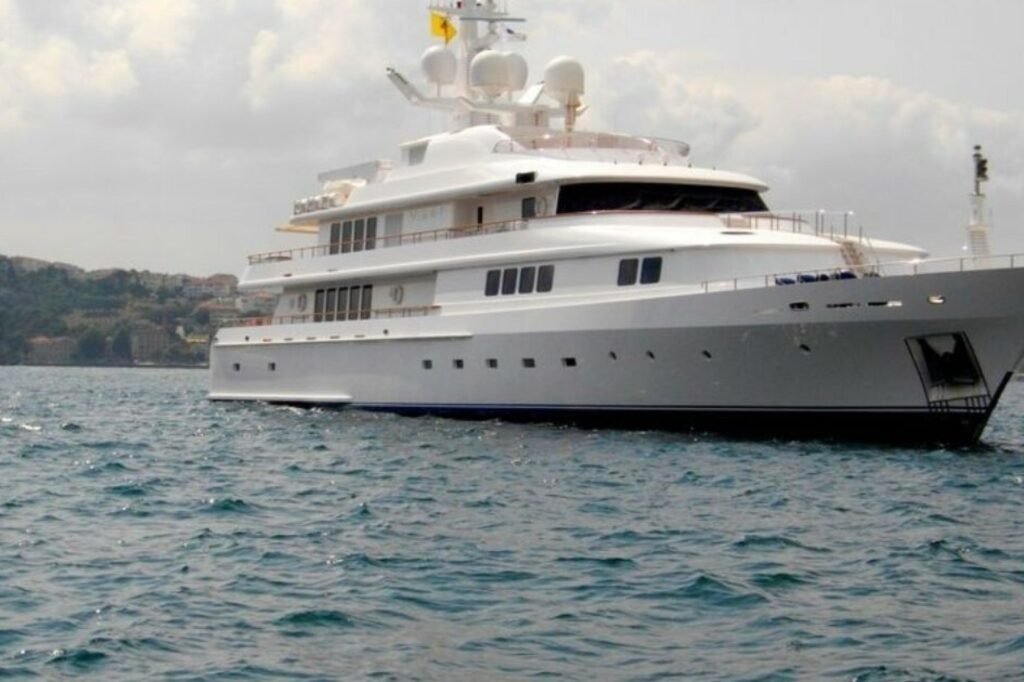 VERA for charter, profile view