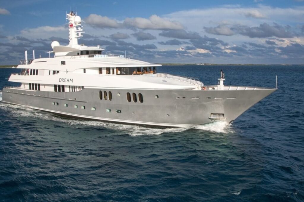 VERA exterior