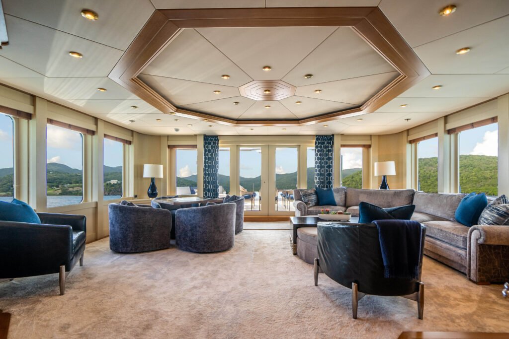 Vibrance Yacht for charter 3